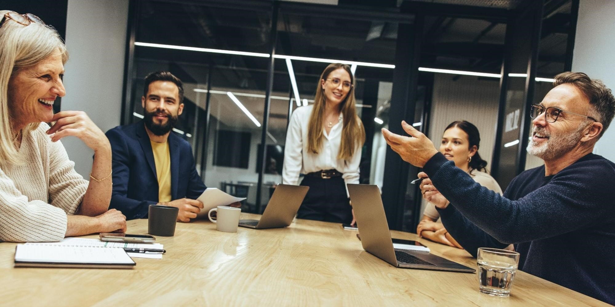 A group of employees discussing change